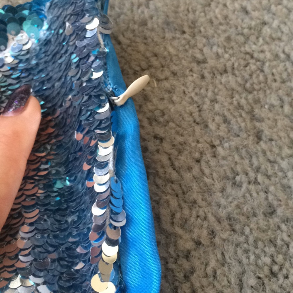 Reversible sequin pillowcase - Picture 4 of 5